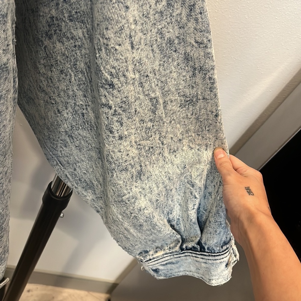 Oversized jean jacket - Picture 3 of 3